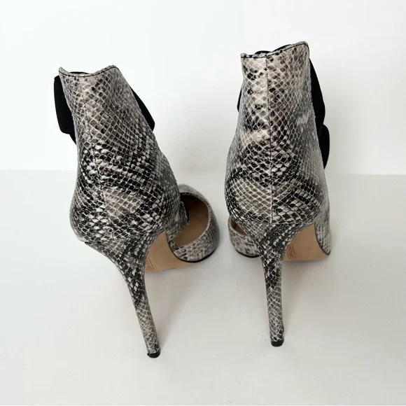 Vince Camuto Nigel Snake print pointed toe stiletto heels Leather heels Size 9 - Picture 7 of 10